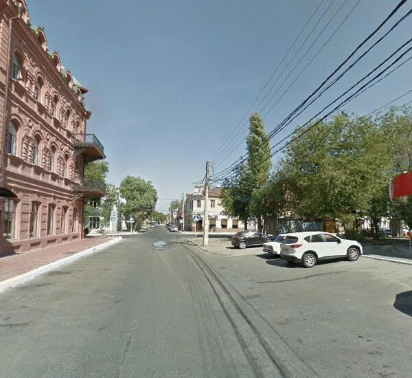 Банкомат Московского Индустриального банка по адресу ул. Ульяновых,  д. 6/ ул. Свердлова,  д. 10