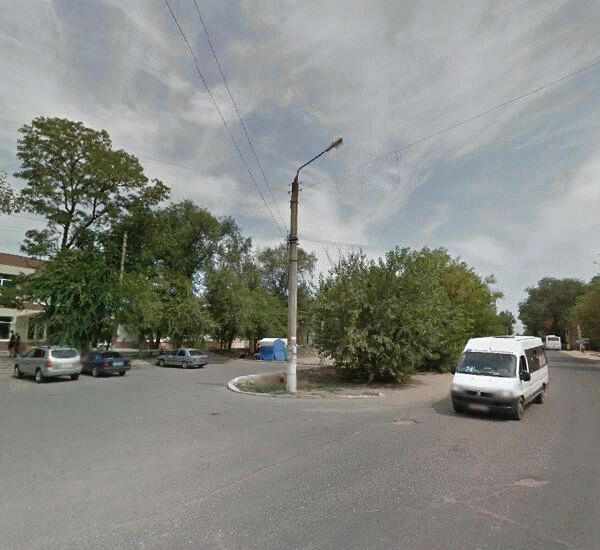 Банкомат Сбербанка России по адресу ул. Космонавта Комарова,  65г