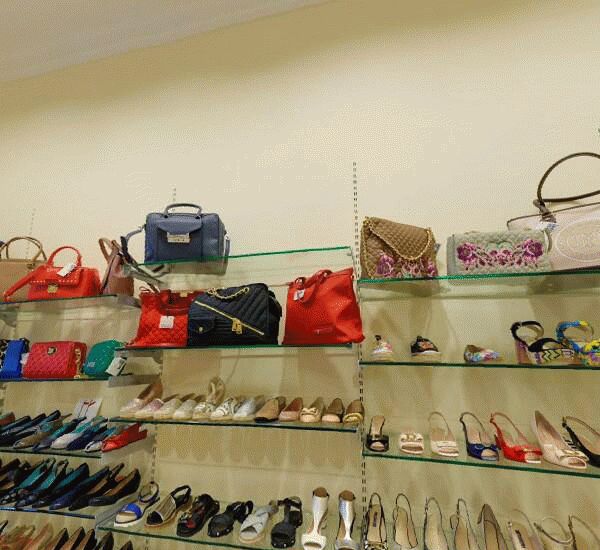 Отделение АйМаниБанка по адресу улица Ленина 16